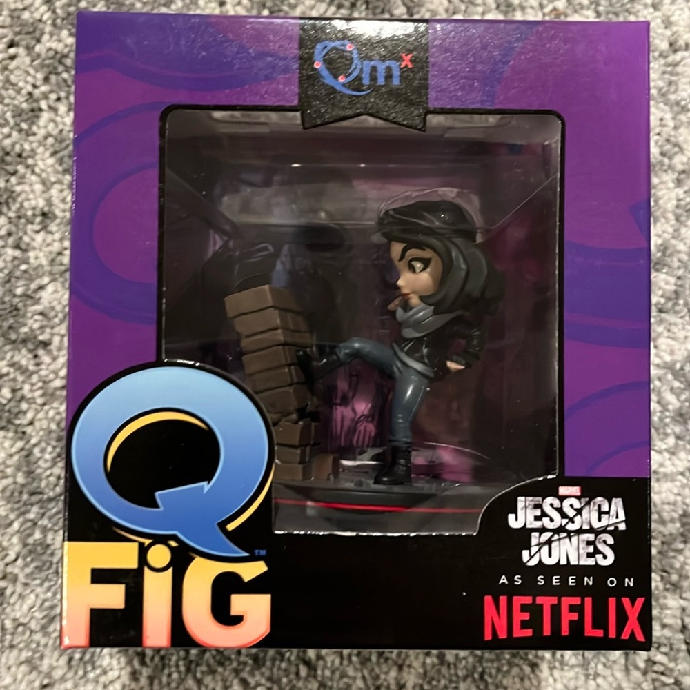 Q Fig Jessica Jones Netflix Marvel figure